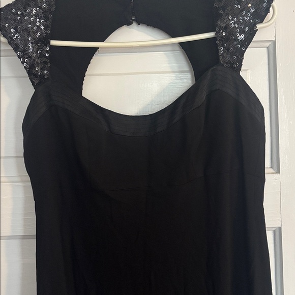 Badgley Mischika Elegant Black Dress with Sequin Details - Picture 2 of 8